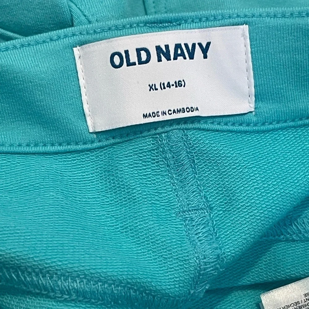 Old navy nwt teal cotton stretch shorts